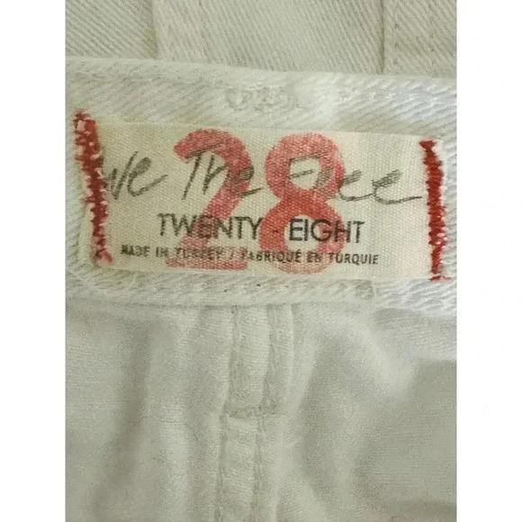 Free People We The Free Maggie Mid Rise Stright Jeans In Optic White Size 26 - Picture 6 of 9